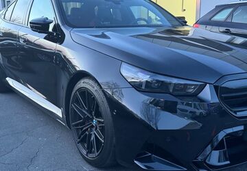 BMW M5 7.000 km 133.800 &euro; Würzburg 97076