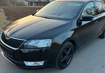 Skoda Rapid 179.000 km 5.799 &euro; Estenfeld 97230