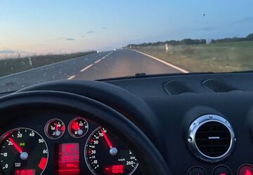 Audi TT 76.500 km 19.800 &euro; Würzburg 97070