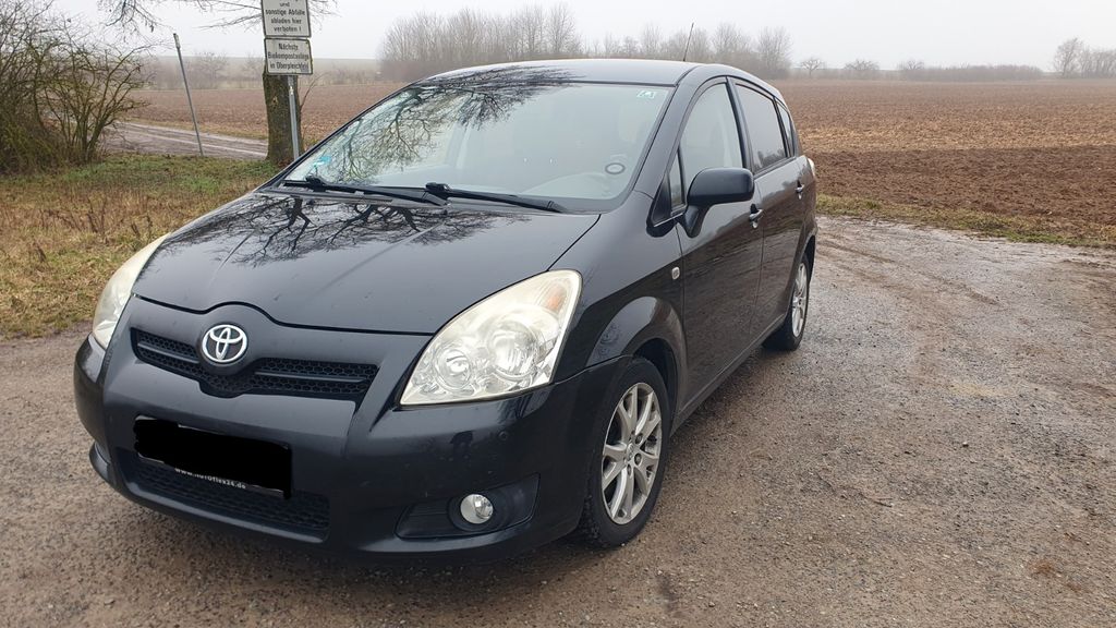 Toyota Corolla Verso 306.000 km 2.790 &euro; Estenfeld 97230