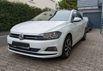 VW Polo 61.720 km 11.190 &euro; Mainstockheim 97320