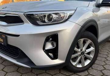 Kia Stonic 68.000 km 12.291 &euro; Würzburg 97074