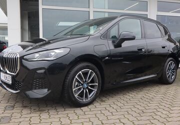 BMW 225 Active Tourer 1.025 km 47.990 &euro; Karlstadt 97753