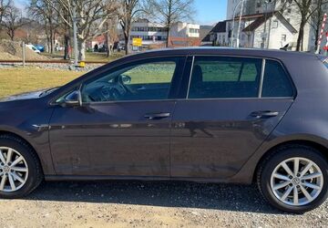 VW Golf 173.000 km 9.000 &euro; Krumbach 86381