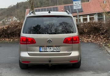 VW Touran 208.880 km 8.000 &euro; Grünsfeld 97947