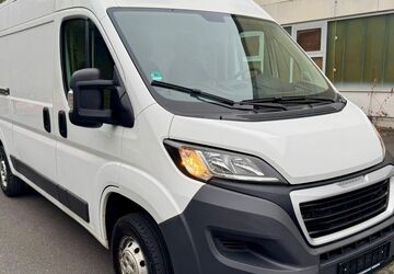 Peugeot Boxer 87.000 km 14.590 &euro; Würzburg 97080