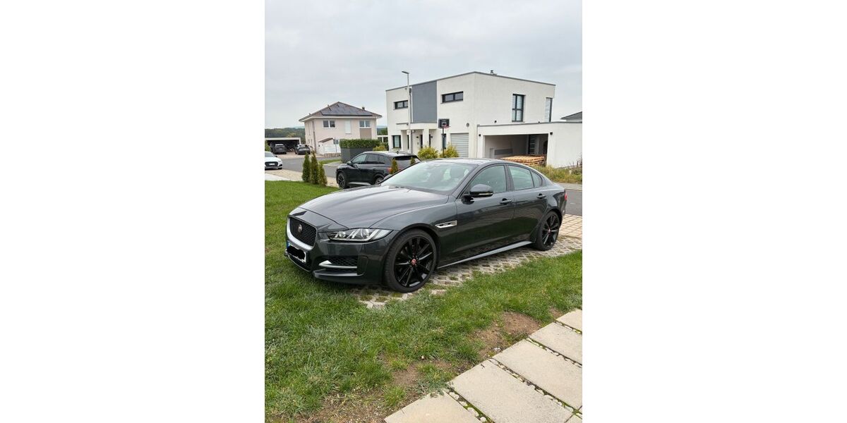 Jaguar XE 160.600 km 12.999 &euro; Wiesentheid 97353