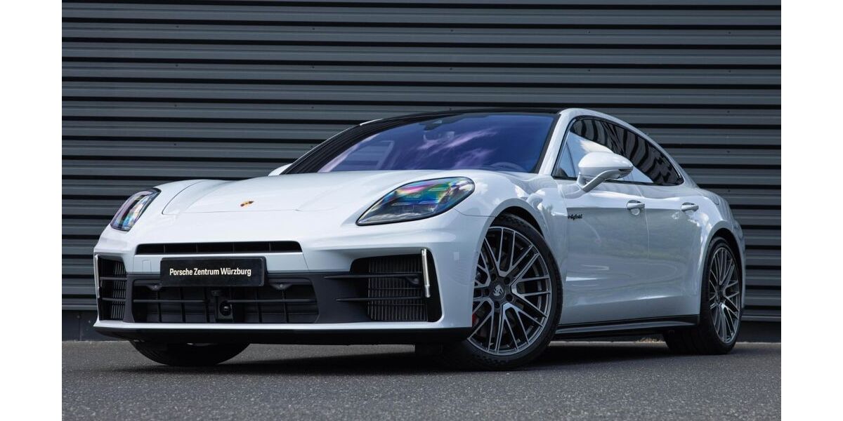 Porsche Panamera 15.900 km 142.890 &euro; Estenfeld 97230