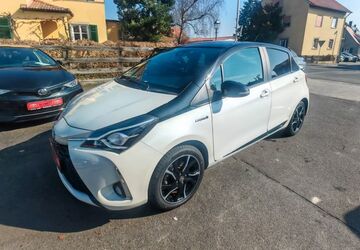 Toyota Yaris 62.300 km 13.980 &euro; Sommerach 97334