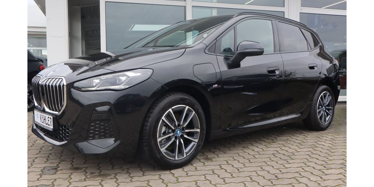 BMW 225 Active Tourer 1.025 km 47.990 &euro; Karlstadt 97753