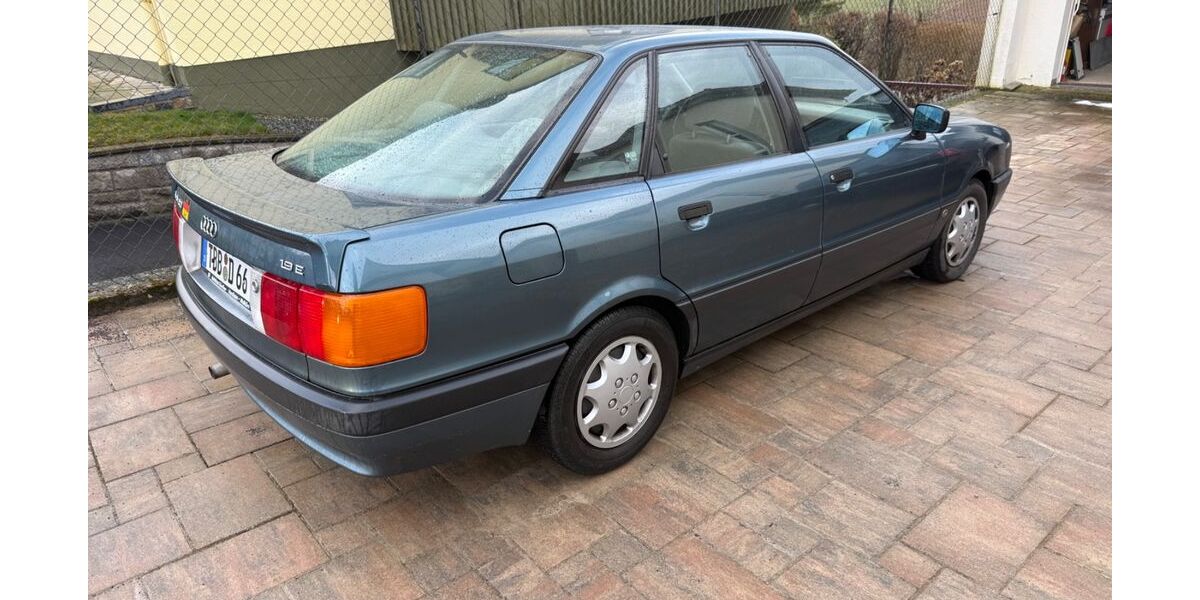 Audi 80 134.232 km 4.500 &euro; Grünsfeld 97947