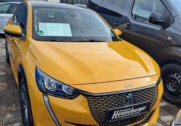 Peugeot 208 23.111 km 16.990 &euro; Theilheim 97288