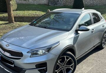 Kia XCeed 93.000 km 17.500 &euro; Sommerhausen 97286