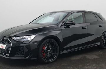 Audi RS3 7.500 km 63.980 &euro; Würzburg 97076