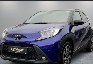 Toyota Aygo (X) 2.500 km 16.990 &euro; Würzburg 97076