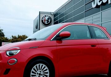 Fiat 500e 20.260 km 17.590 &euro; Würzburg 97076