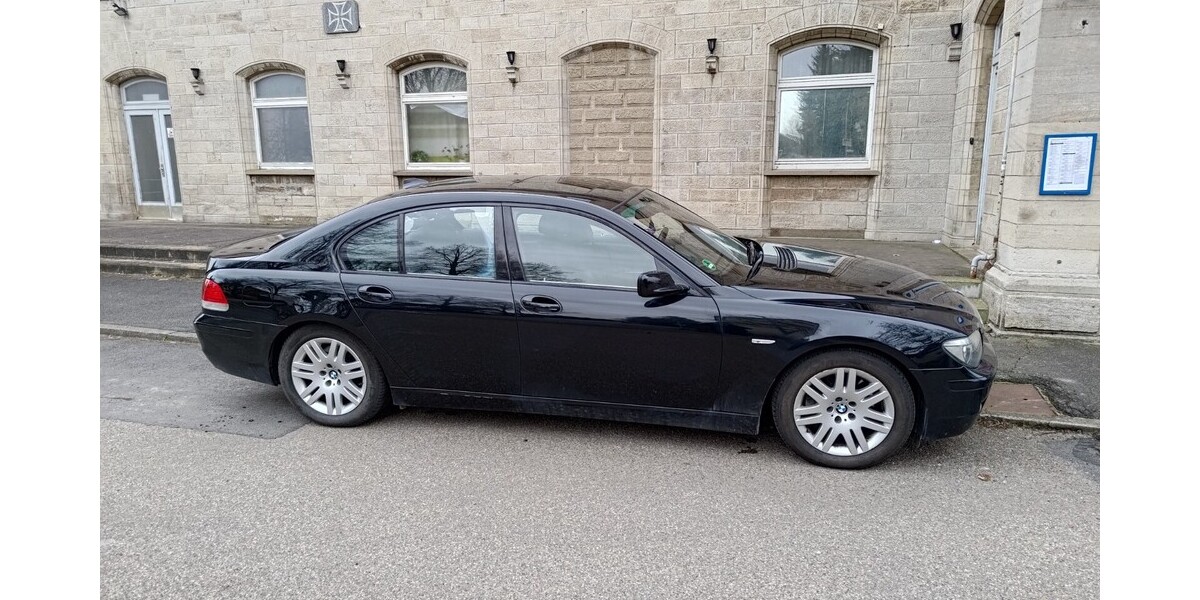 BMW 750 157.000 km 12.300 &euro; Wittighausen 97957