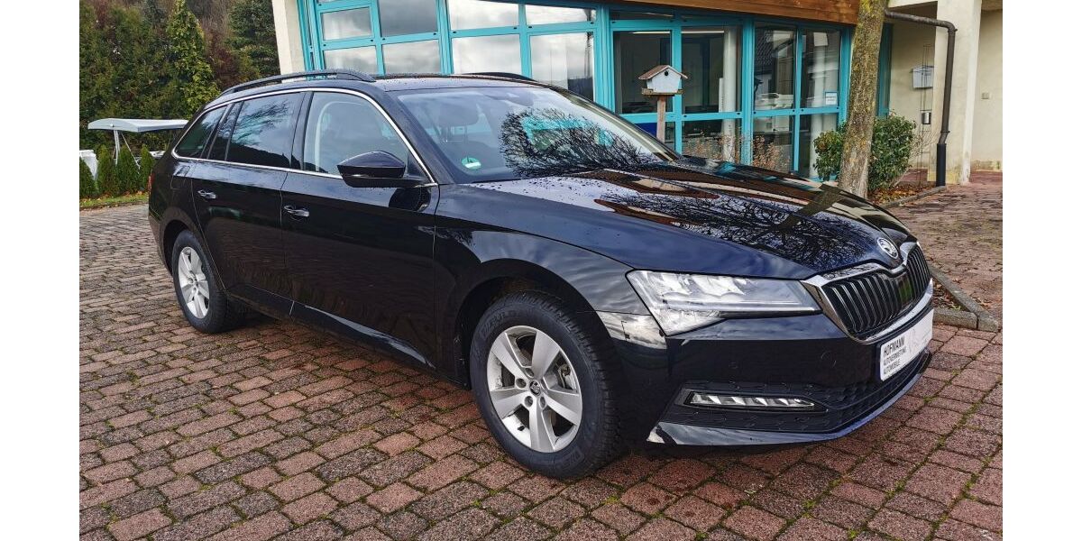 Skoda Superb 42.600 km 27.990 &euro; Grafenrheinfeld 97506