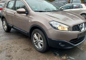 Nissan Qashqai 186.500 km 5.350 &euro; Würzburg 97082