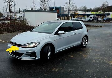 VW Golf 130.000 km 18.000 &euro; Würzburg 97084