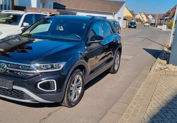 VW T-Roc 61.600 km 21.900 &euro; Stammheim 97509
