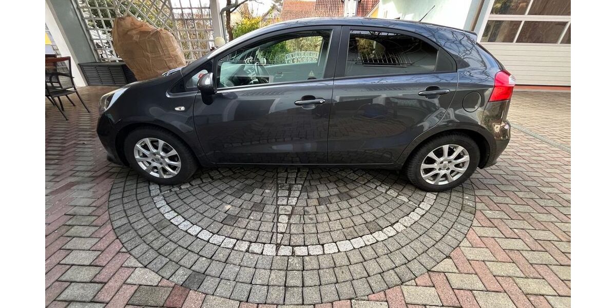Kia Rio 89.863 km 7.600 &euro; Lindach 97509