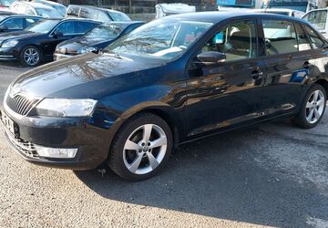 Skoda Rapid 166.500 km 8.250 &euro; Würzburg 97082