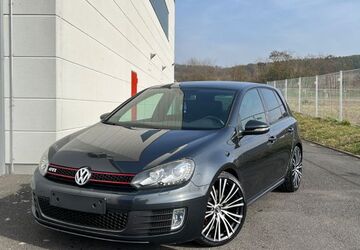 VW Golf 117.000 km 10.895 &euro; Zellingen 97225