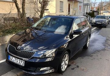 Skoda Fabia 99.323 km 8.399 &euro; Würzburg 97070