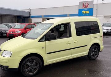 VW Caddy 321.000 km 2.400 &euro; Würzburg 97076