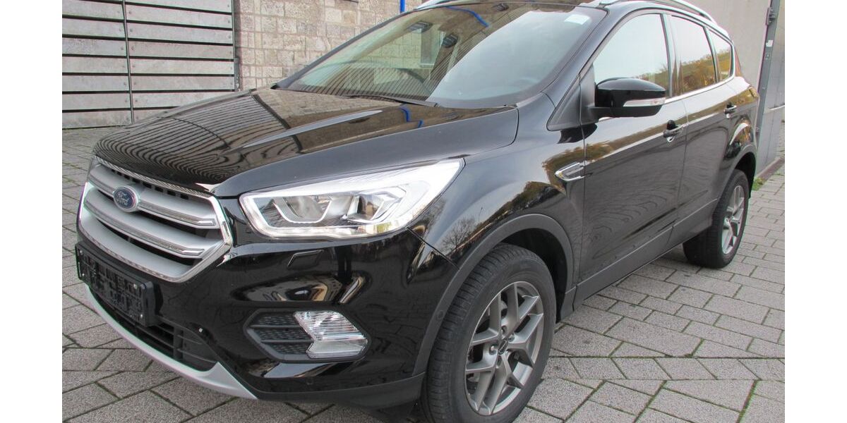 Ford Kuga 35.334 km 14.950 &euro; Würzburg 97080