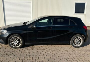 Mercedes-Benz A 180 121.700 km 9.900 &euro; Unterpleichfeld 97294