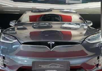 Tesla Model X 92.013 km 37.488 &euro; Würzburg 97070