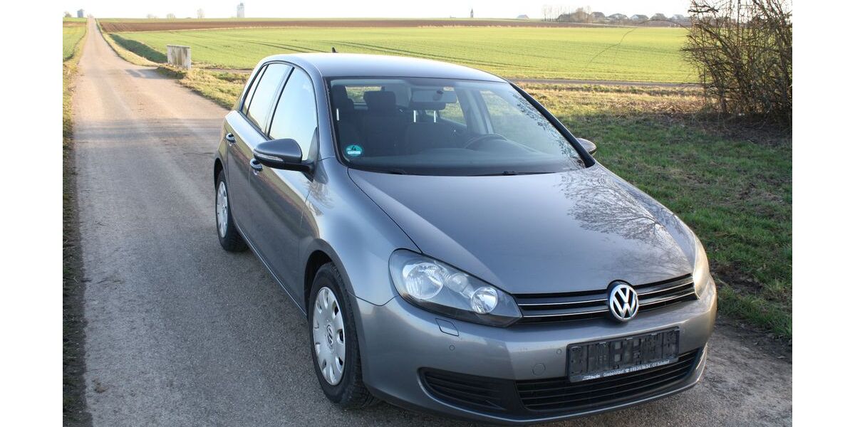 VW Golf 213.000 km 3.999 &euro; Würzburg 97082