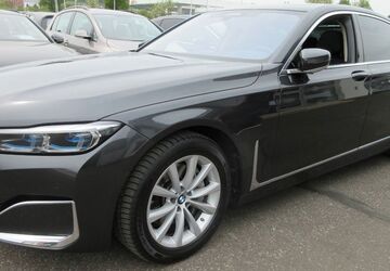 BMW 730 123.300 km 39.780 &euro; Tauberbischofsheim 97941
