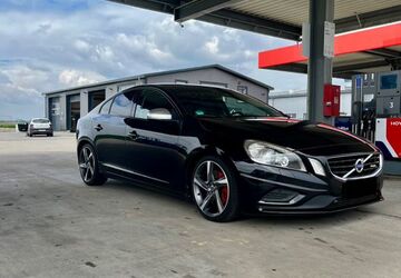 Volvo S60 215.000 km 10.500 &euro; Würzburg 97082