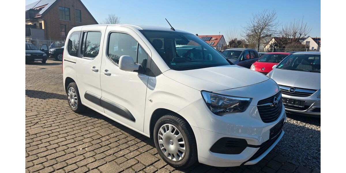 Opel Combo 132.000 km 10.900 &euro; Randersacker 97236