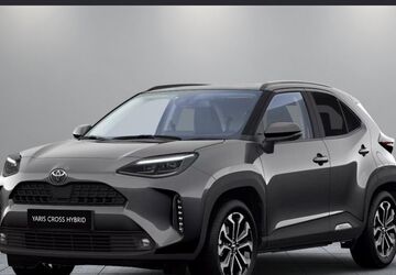 Toyota Yaris Cross 1.500 km 29.990 &euro; Würzburg 97076
