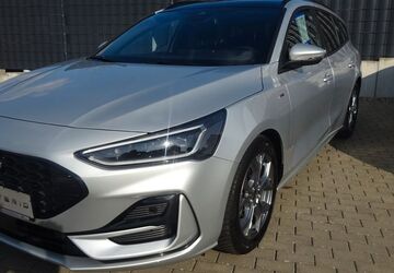 Ford Focus 17.390 km 22.990 &euro; Tauberbischofsheim 97941