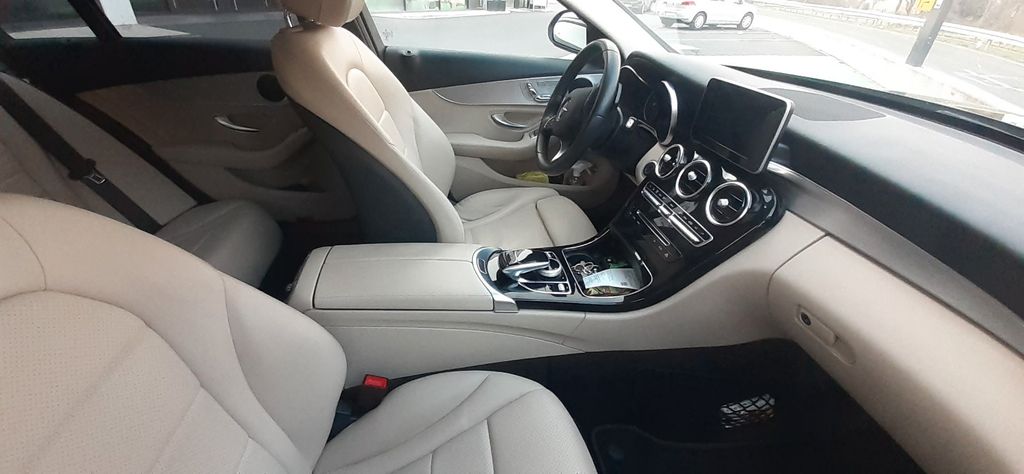 Mercedes-Benz C 200 198.600 km 21.690 &euro; Würzburg 97070