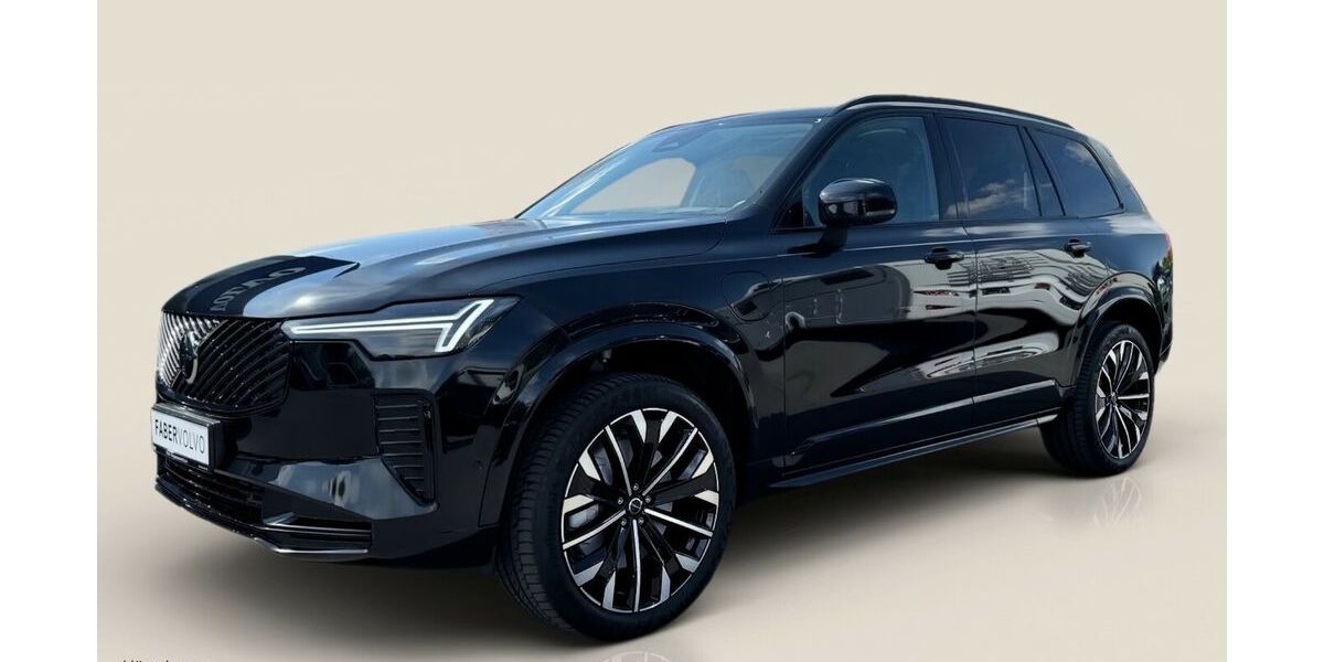 Volvo XC90 2.500 km 89.890 &euro; Würzburg 97076