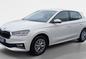 Skoda Fabia 28.646 km 15.604 &euro; Würzburg 97076