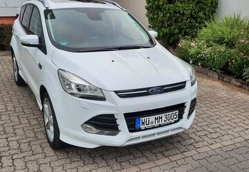 Ford Kuga 86.000 km 11.999 &euro; Würzburg 97078