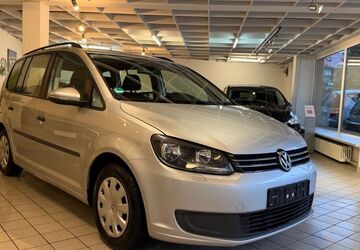 VW Touran 197.000 km 4.990 &euro; Schwanfeld 97523