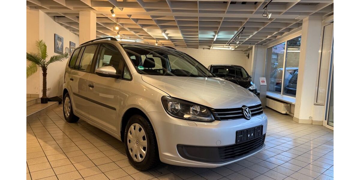 VW Touran 197.000 km 4.990 &euro; Schwanfeld 97523