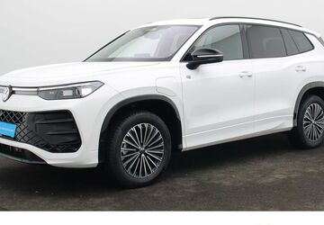 VW Tayron 15.000 km 56.980 &euro; Würzburg 97076