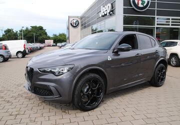Alfa Romeo Stelvio 10 km 85.790 &euro; Würzburg 97076