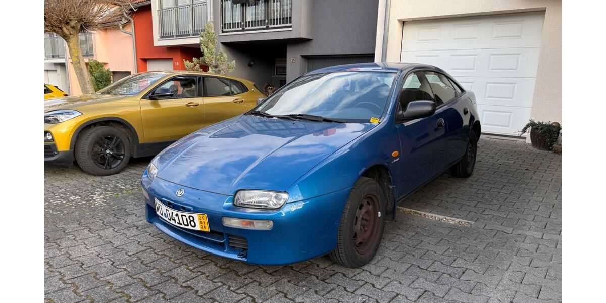 Mazda 323 44.203 km 5.890 &euro; Würzburg 97076