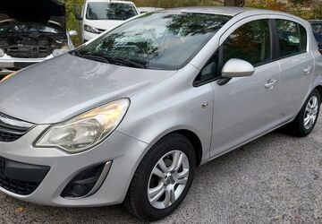 Opel Corsa 199.600 km 1.999 &euro; Würzburg 97082