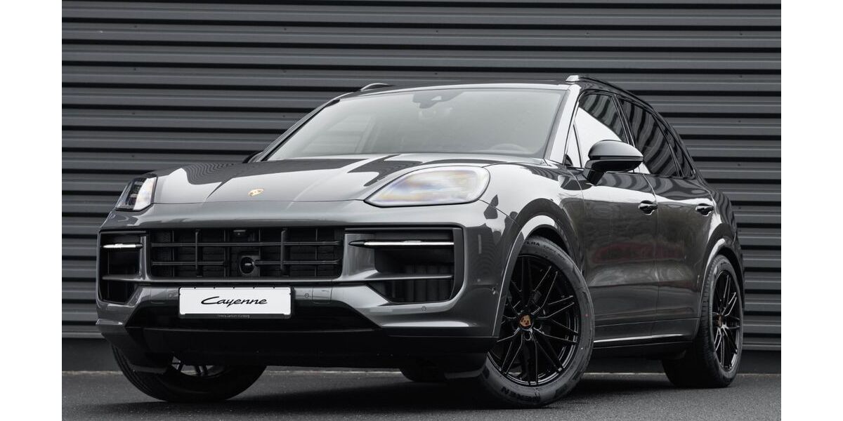 Porsche Cayenne 15.900 km 106.890 &euro; Estenfeld 97230